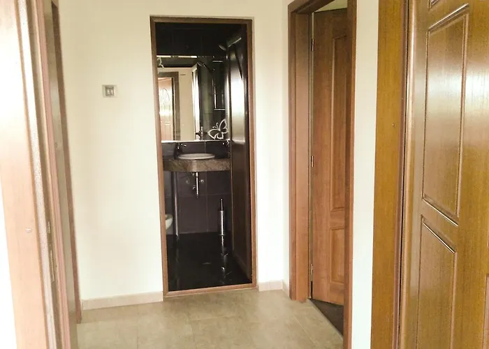 Sunny Boutique 瓦爾納