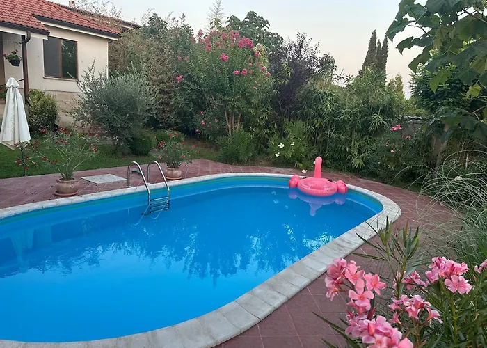 Sunny Boutique Villa